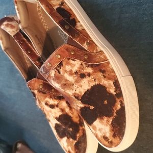 9M, Boutique Corky Leather Shoes